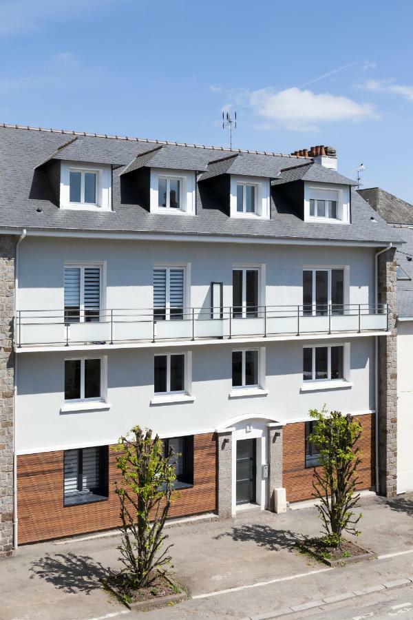 Résidence Maréchal Leclerc Laval  Esterno foto